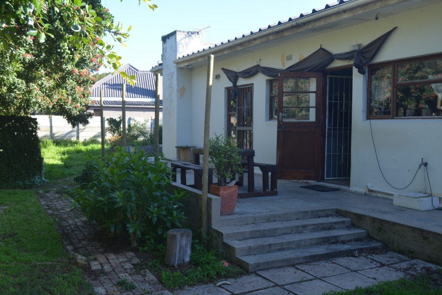 3 Bedroom Property for Sale in Sandbaai Western Cape